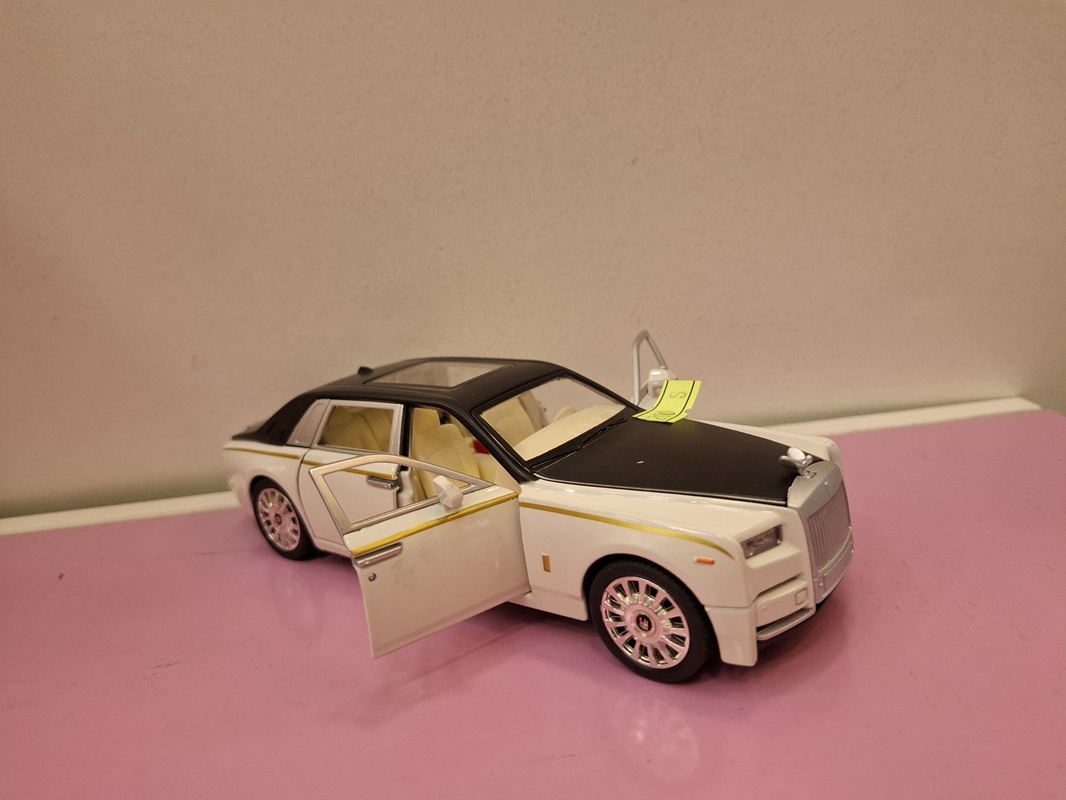 رولزرویس - 2403 A - فلز - موزیکال / tinlifang