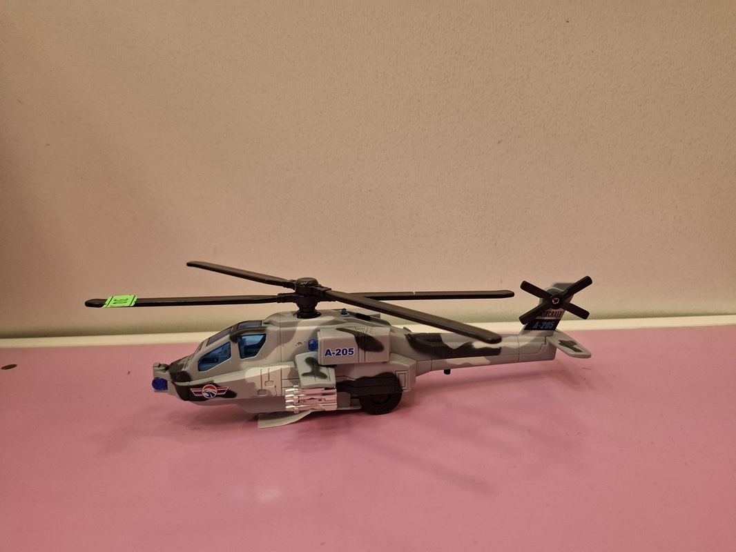 هلی کوپتر - 879/205 - فلزی - 6 عددی /