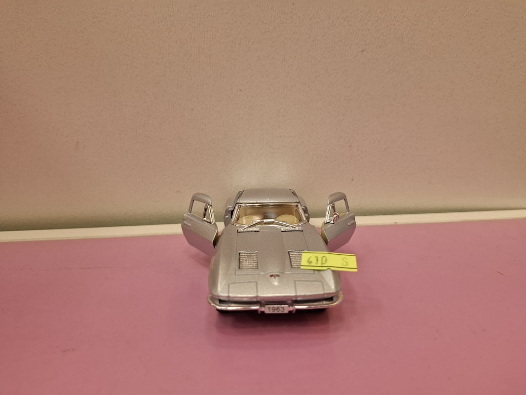 کروت 1963 استینگ - KT 5358 - فلزی 1:36 / Kinsmart