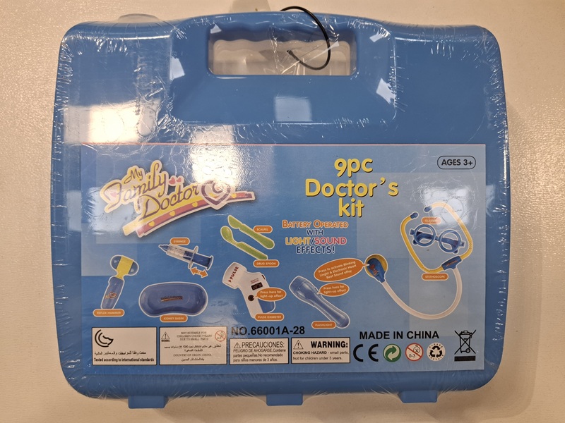 ست پزشکی - 66001/28 A - آبی - کیفی / family